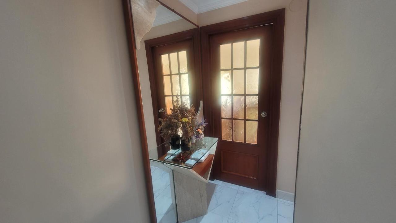 El Trasgu De Laviada A 300M Playa, Puerto, Acuario Apartment Хихон Екстериор снимка